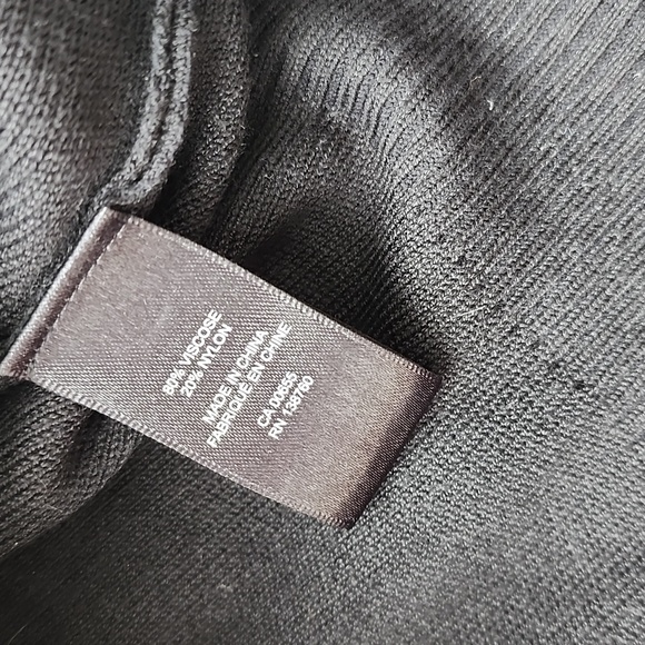 RW&CO Crop Sweater - Picture 6 of 7